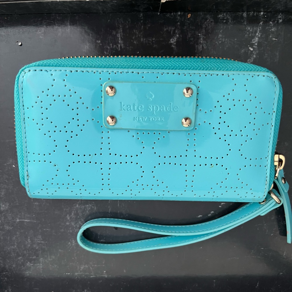 kate spade turquoise patent wristlet clutch with perforated detail